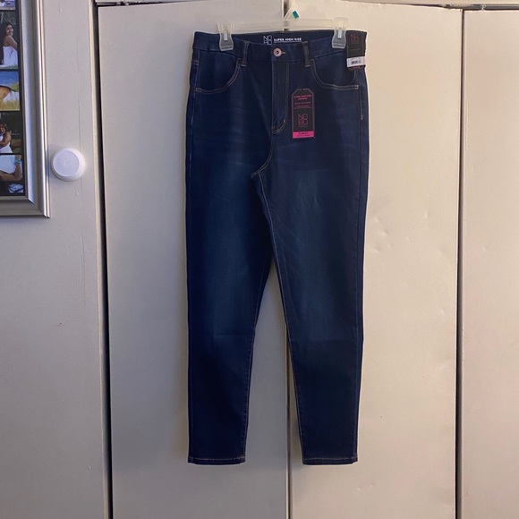 3 High Rise Jeans - Picture 4 of 4